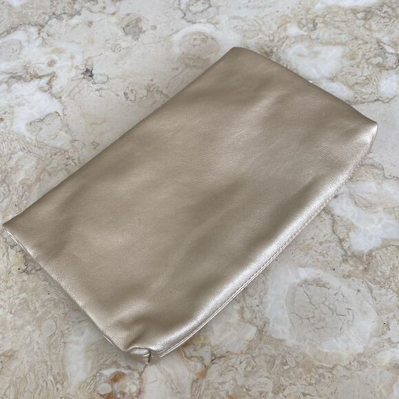 NWT Fawn Design for Jilly Box Vegan Leather Gold Metallic Fold Over Clutch Bag - Picture 6 of 11
